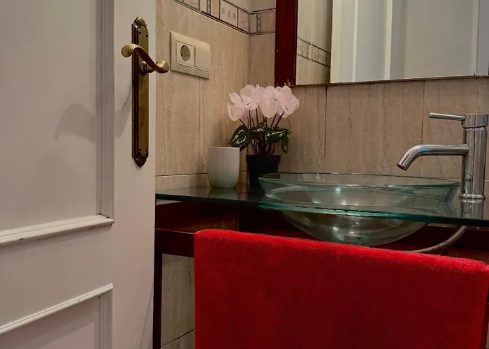 Oda ve Kahvaltı Cosy And Secure Center Marbella