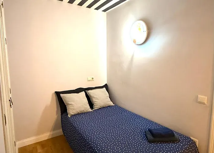 Cosy And Secure Center